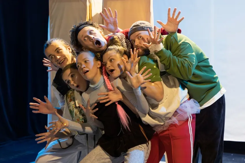 https://cdn.intickets.ru/sites/default/files/gallery_image/00579213-412abd27-432319f5.jpg