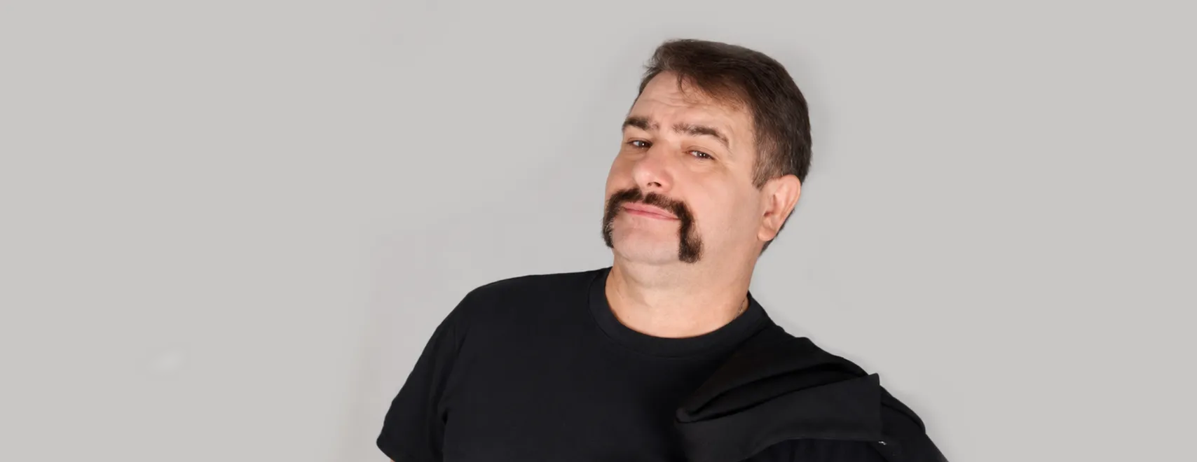 Игорь Левин